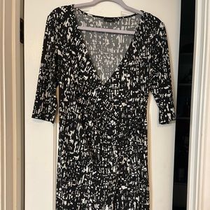 Black and white dress, medium